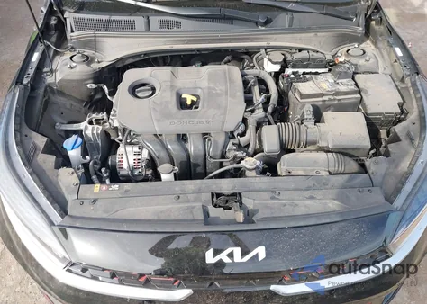 2024 Kia Forte Gt-Line z USA, uszkodzony, nr VIN 3KPF54AD6RE714160